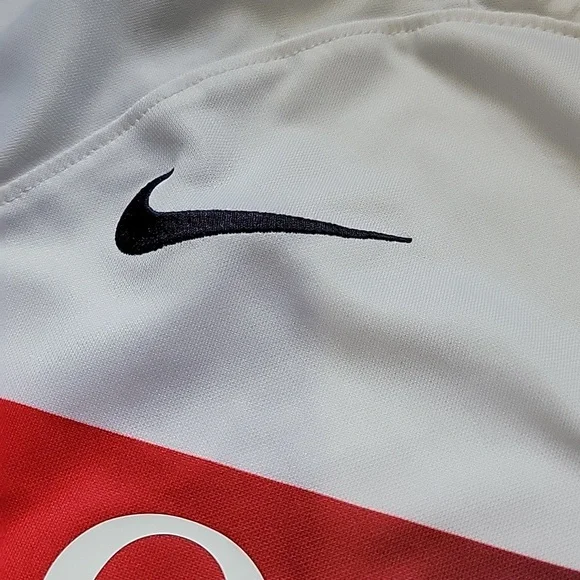 Nike PSG Paris Saint-Germain White Soccer Jersey Size Medium - Picture 4 of 10